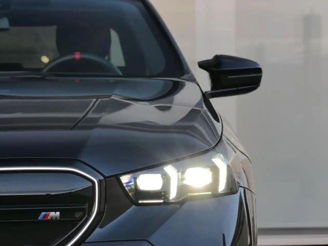 BMW i5 M60 Sedan xDrive