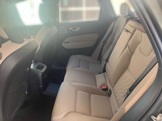 Volvo XC60 AWD Dark T6 Ultra