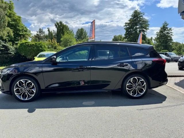 Ford Focus ST Line Wagon