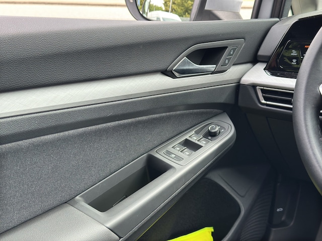 Volkswagen Golf 1.5 eTSI DSG Golf VIII Life