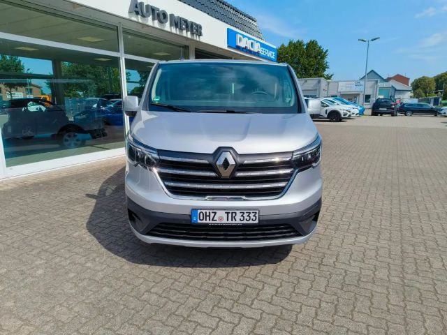 Renault Trafic Combi
