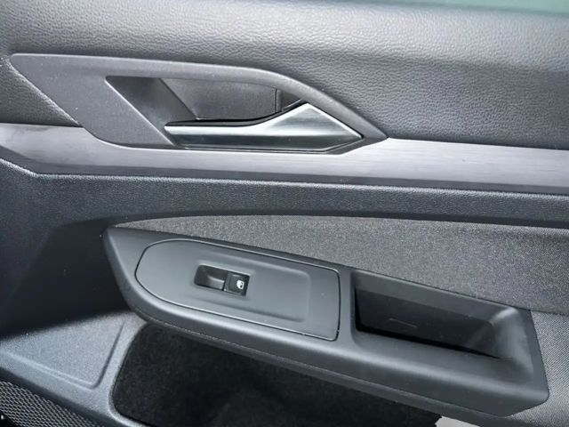 Volkswagen Golf 2.0 TDI DSG Style Variant