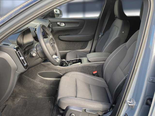 Volvo XC40 XC40 Navi LED Klima Standhzg Einparkhilfe el. Fenster