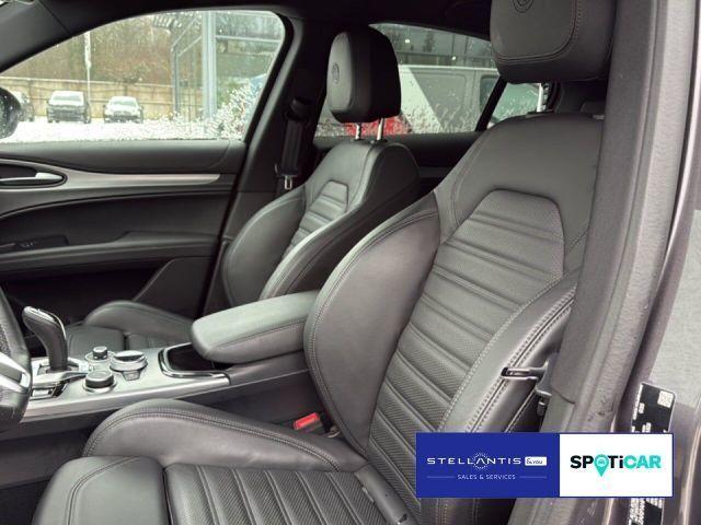 Alfa Romeo Stelvio Q4 Turbo Veloce