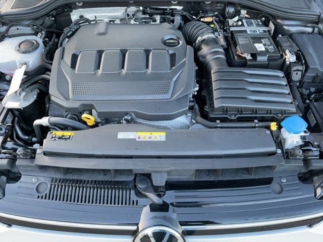 Volkswagen Golf 2.0 TDI DSG Golf VIII Variant