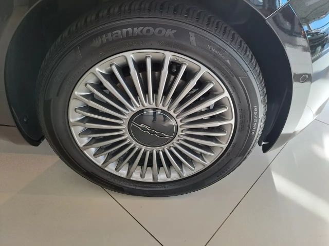 Fiat 500e 42 kWh