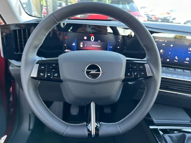 Opel Astra 1.2 Turbo Enjoy Turbo