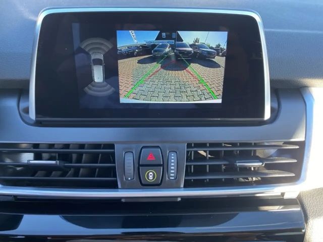 BMW 218 218d Gran Tourer Sport Line