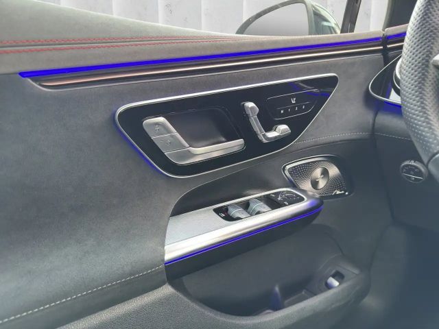 Mercedes-Benz EQE 350 AMG Line Sedan