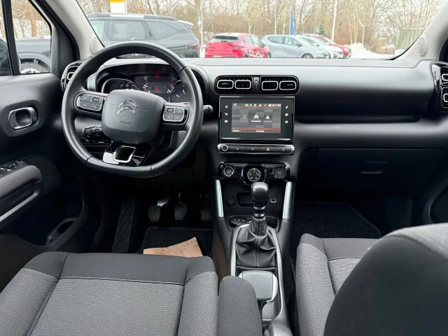 Citroën C3 Aircross 110 PDC/ Kamera/ GJR/ C-Play/ PANO