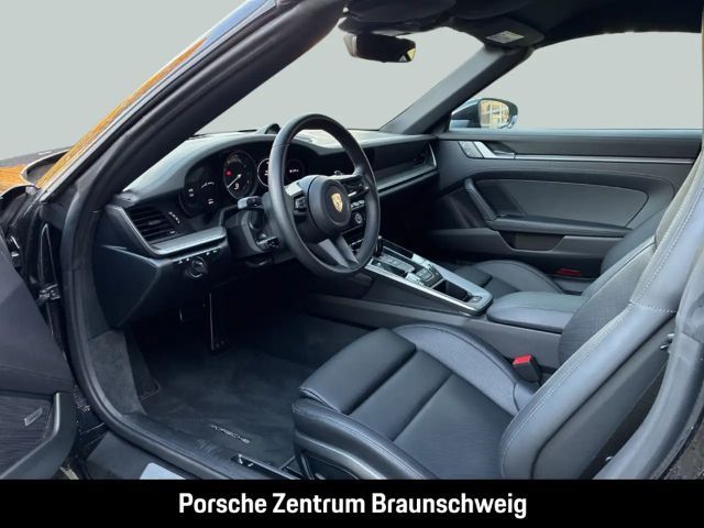 Porsche 992 4 Cabrio Carrera