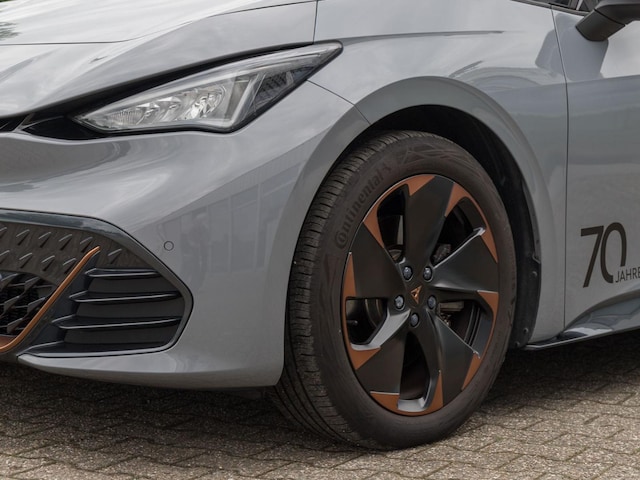 Cupra Born Born ACC KAMERA LED LM19 NAVI SITZHZ