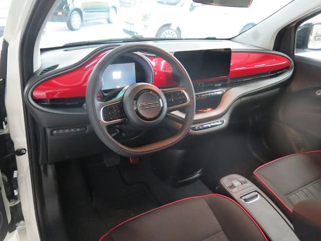 Fiat 500e RED