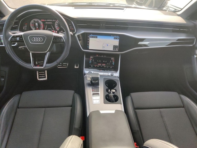 Audi A6 40 TDI Avant S-Tronic