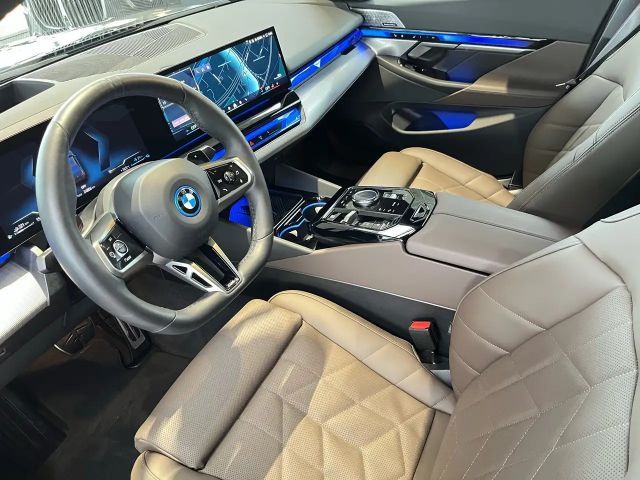 BMW 550 M-Sport Sedan xDrive