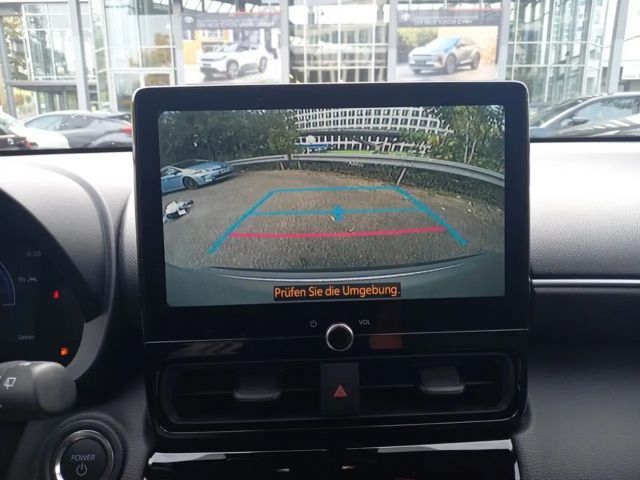 Toyota Yaris Cross Teamplayer,Safety-Paket,Winter-Paket