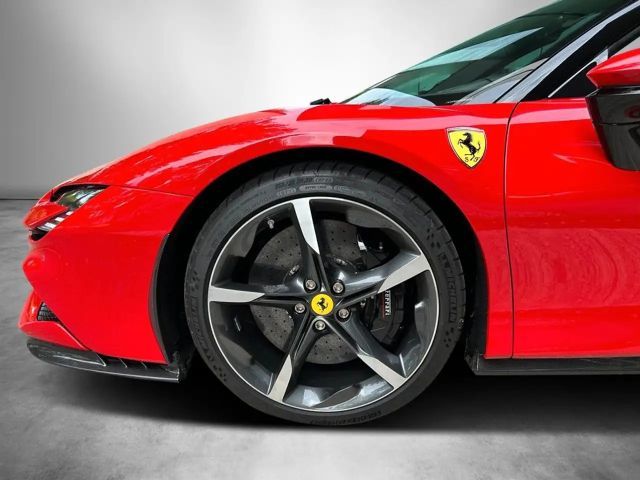 Ferrari SF90 Spider