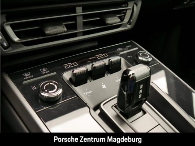 Porsche 992 Carrera Coupé