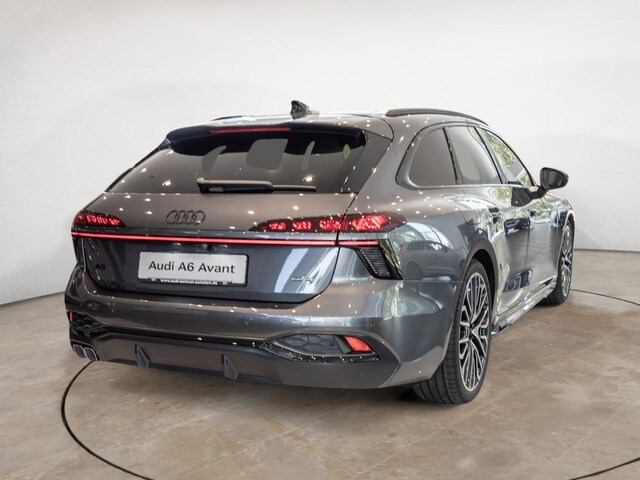 Audi A6 Avant Quattro S-Tronic