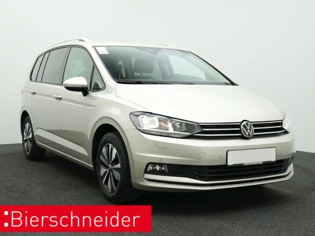 Volkswagen Touran 1.5 TSI DSG Move