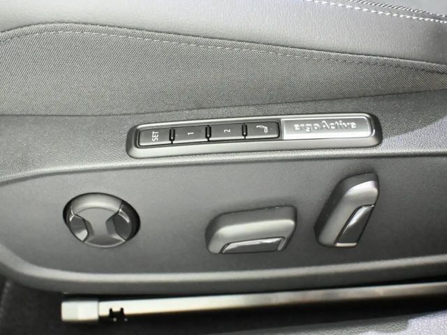 Volkswagen Golf DSG eHybrid