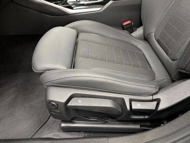 BMW 320 320d Touring xDrive