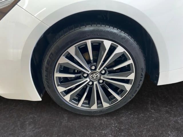 Toyota Corolla Hybride Team D