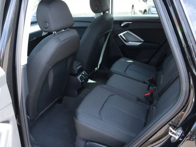 Audi Q3 35 TFSI S-Tronic