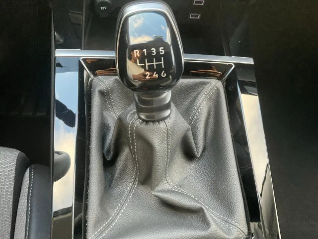 Opel Astra 1.2 Turbo Elegance Turbo