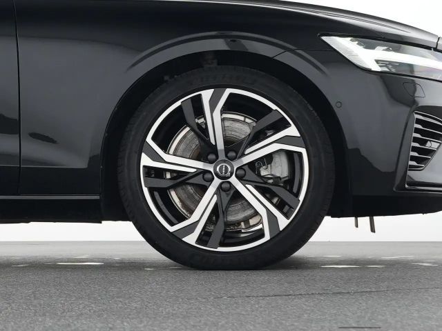 Volvo V60 AWD Dark Plus Recharge T8