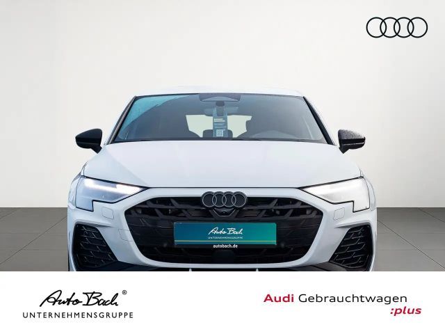 Audi A3 30 TFSI S-Line S-Tronic Sedan