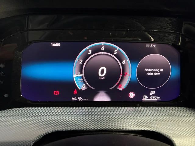 Volkswagen Golf 1.5 TSI Golf VIII