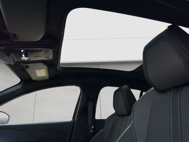 Peugeot 208 EAT8 GT-Line