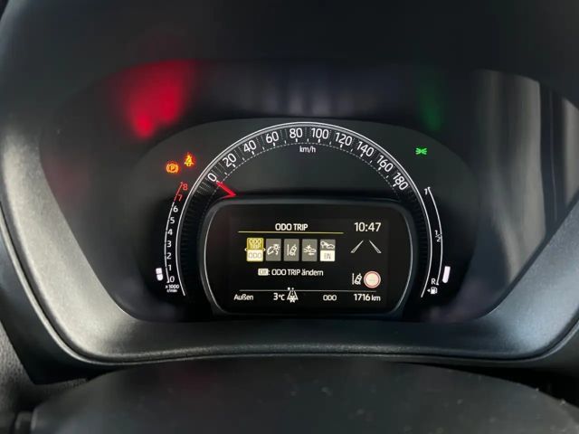 Toyota Aygo X Hatchback Play X-play