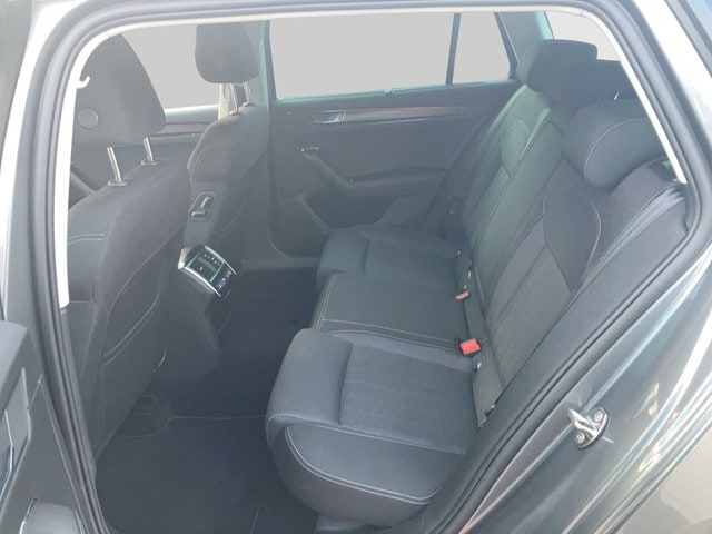 Skoda Superb 2.0 TDI Combi Style Style