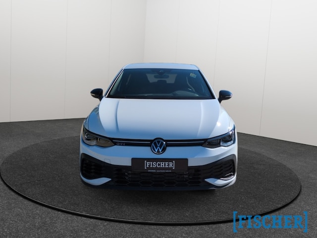 Volkswagen Golf 2.0 TSI DSG Golf VIII