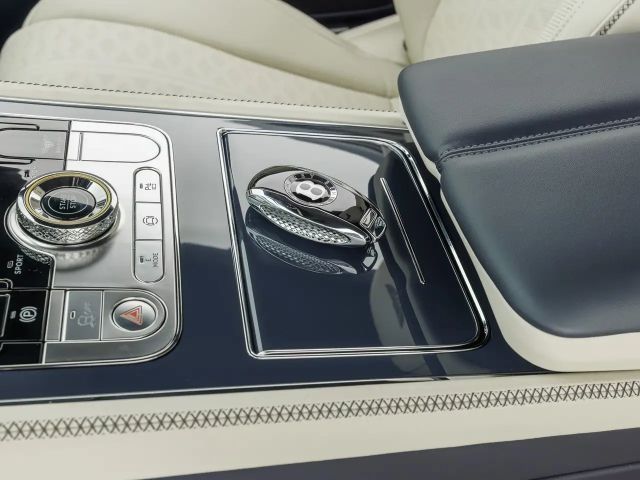 Bentley Continental GT Hybrid V8