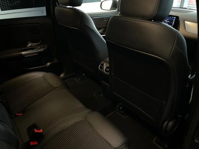 Mercedes-Benz EQA 300 4MATIC