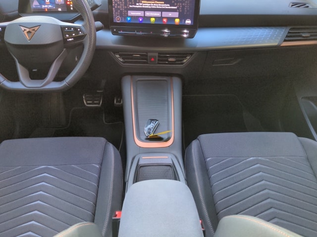 Cupra Born LED Navi SHZ Rear View ACC Wärmepumpe