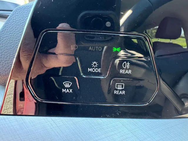 Volkswagen Golf 1.5 TSI Golf VIII Life Variant