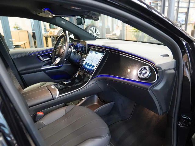 Mercedes-Benz EQE SUV 300