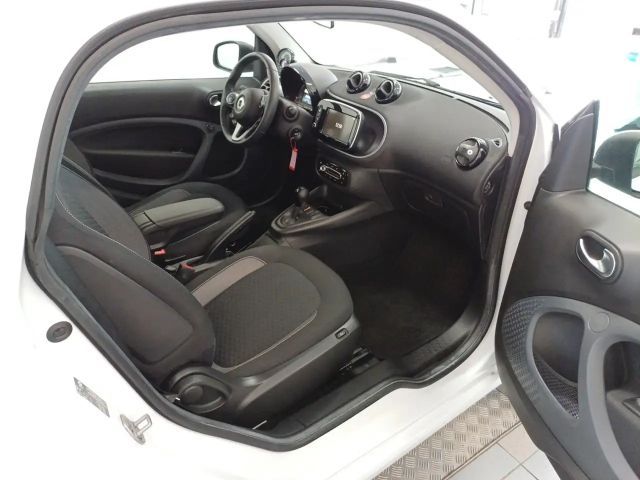 Smart EQ fortwo Coupe Electric Drive