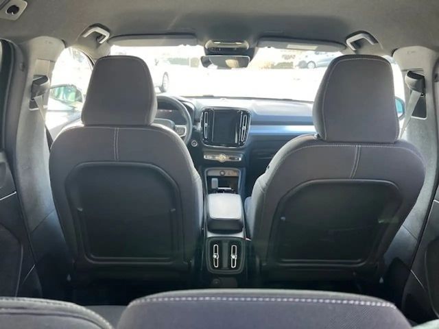 Volvo XC40 Dark Plus