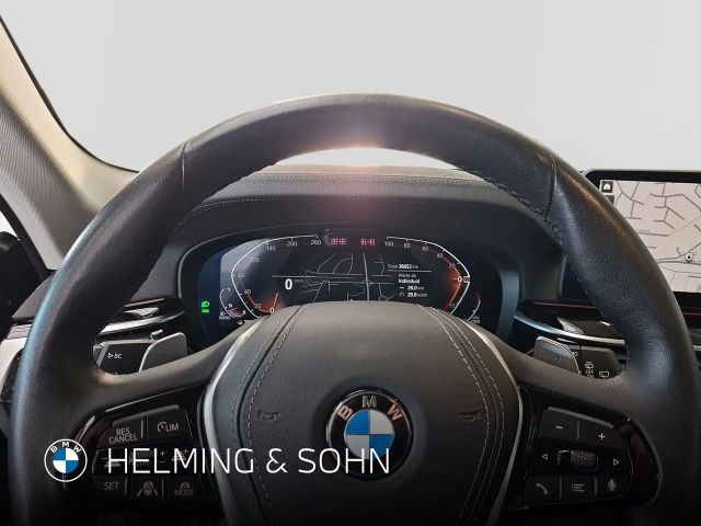 BMW 530 530d Luxury Line Touring xDrive