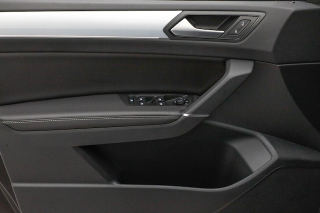 Volkswagen Touran 1.5 TSI DSG