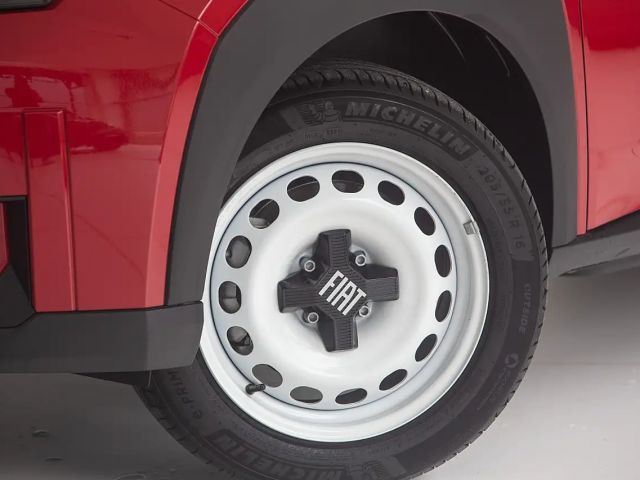 Fiat Grande Panda E RED