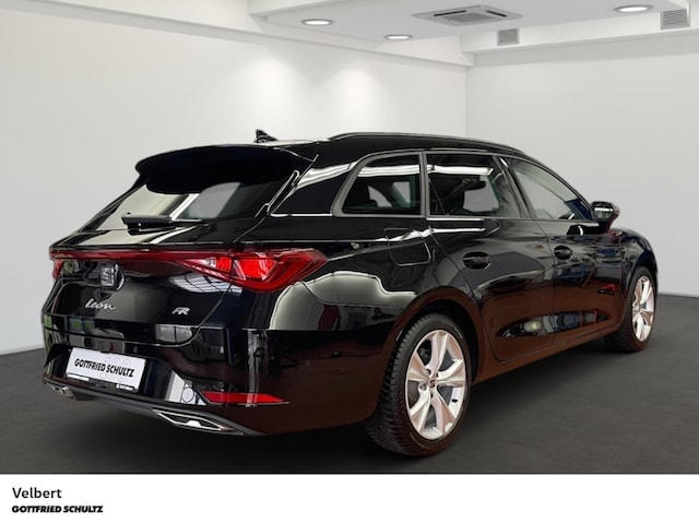Seat Leon 1.5 eTSI FR-lijn Sportstourer