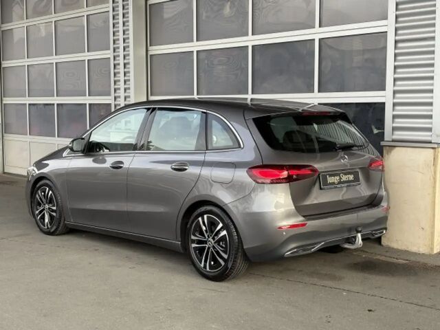 Mercedes-Benz B 180 Progressive