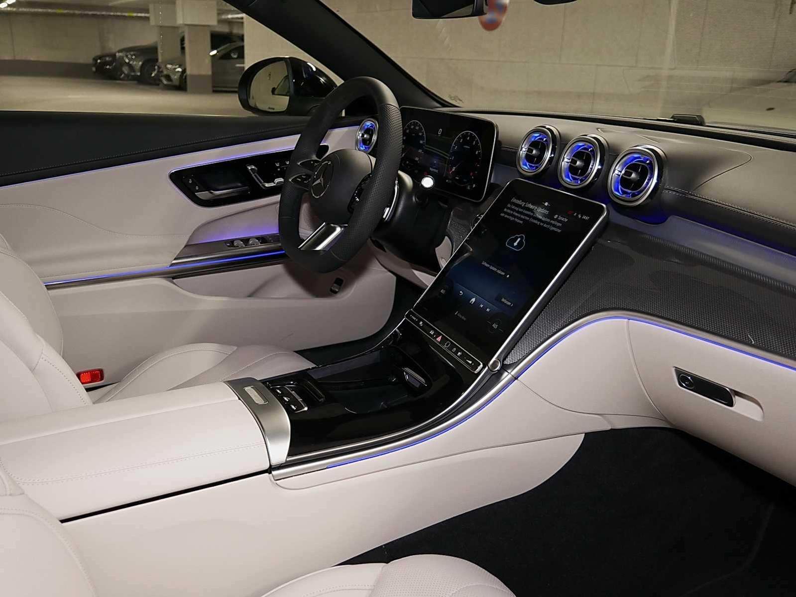 Mercedes-Benz CLE 300 4MATIC AMG Line