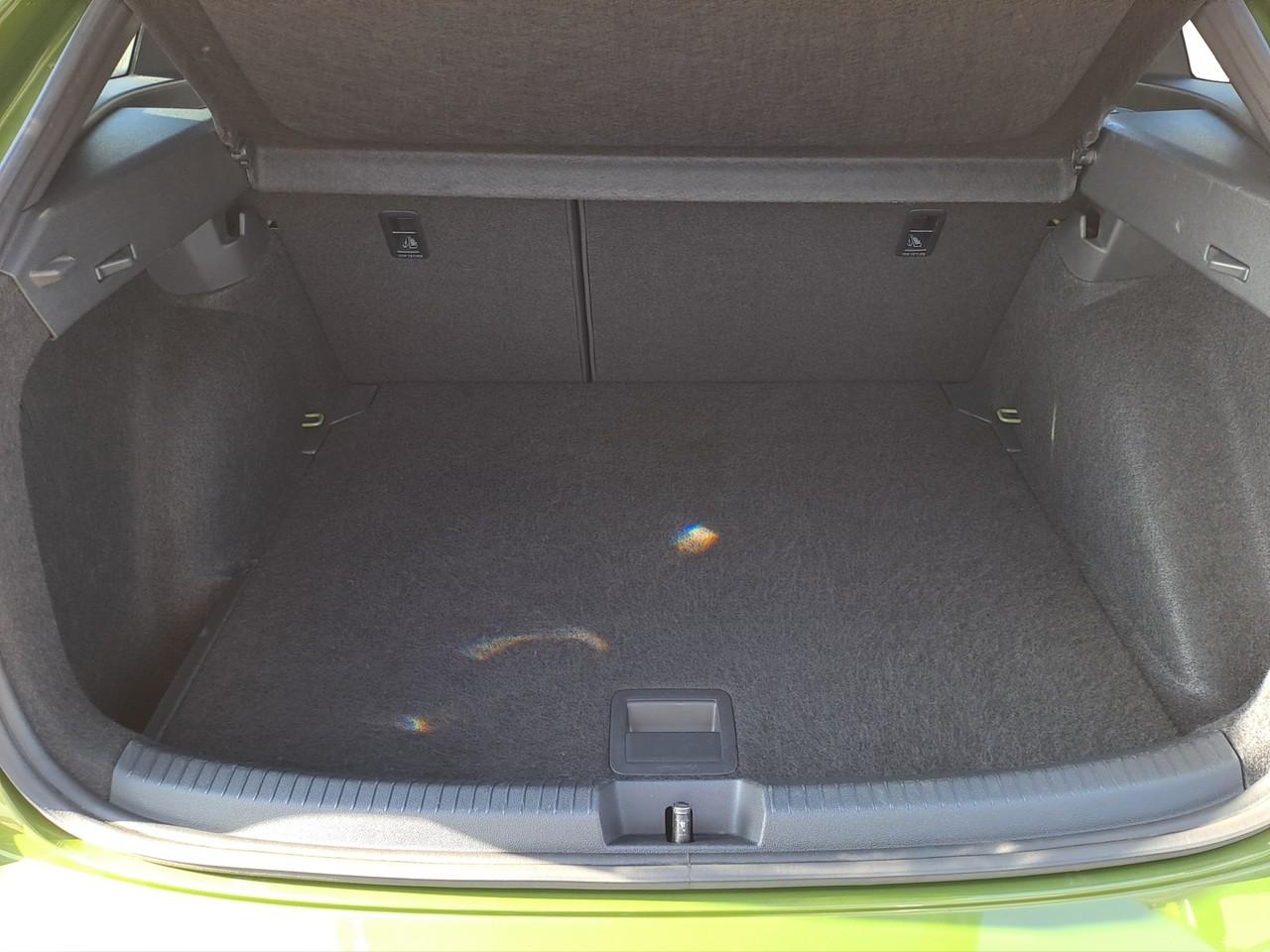 Volkswagen Taigo 1.5 TSI DSG R-Line